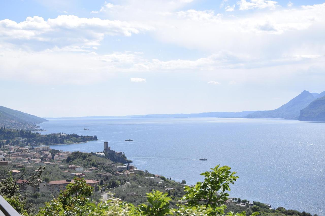 La Terrazza Sul Lago Apartment Malcesine Bagian luar foto